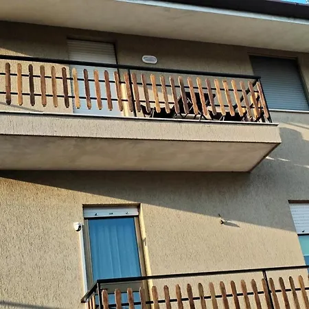 Home Sweet Home * Buia
